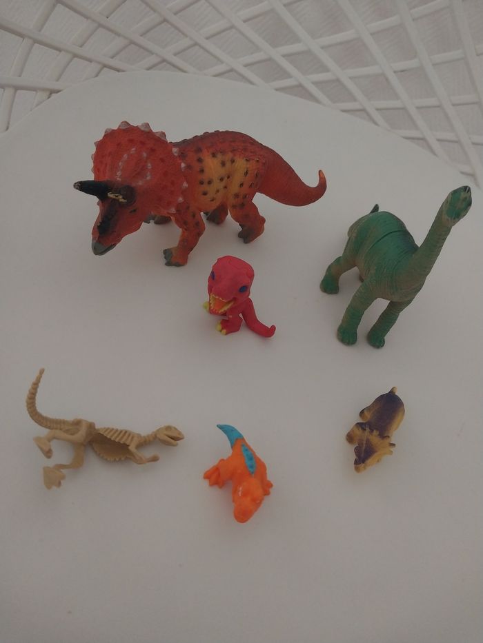 Lot 6 dinosaures