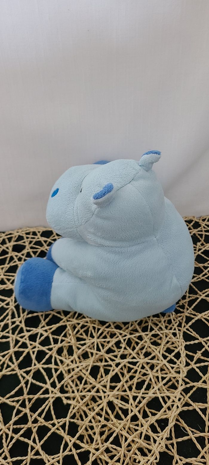 Doudou hippopotame bleu avec grelot arthur et lola BEBISOL - photo numéro 4