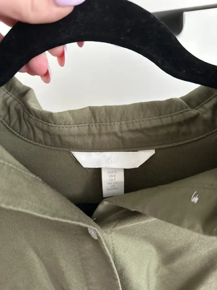Chemise kaki neuve - H&M - photo numéro 4