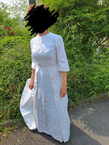 Robe mariée vintage brodée
