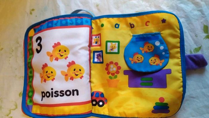 Livre d'éveil interactif - photo numéro 7