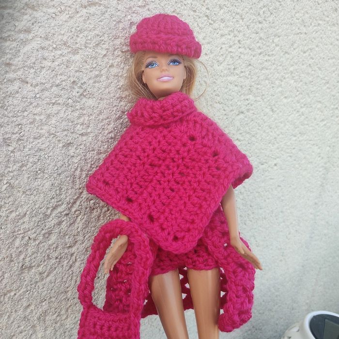 Vêtements pour Barbie 3+1€. - photo numéro 4