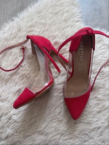 Escarpins rouge et  transparent 