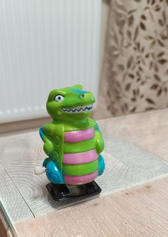 Wind up crocodile dinosaure