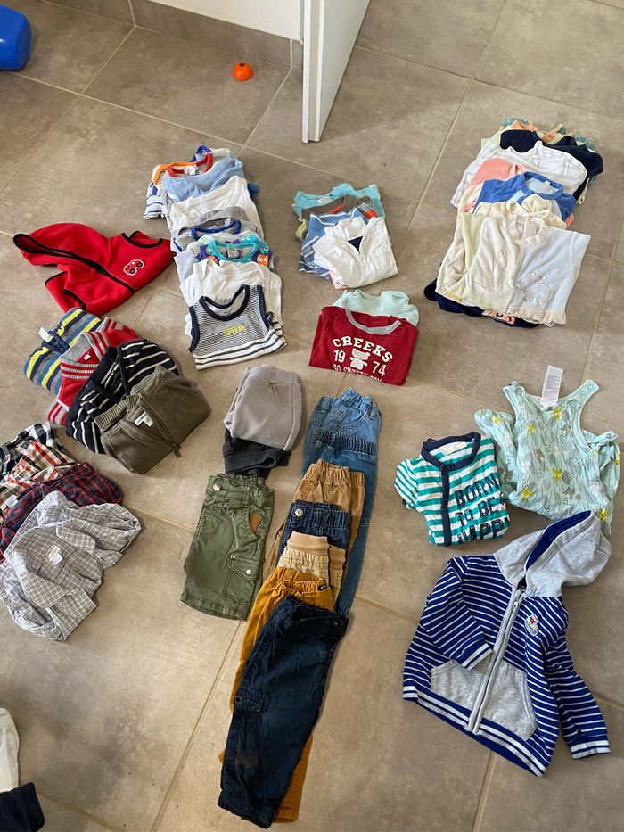 Lot 57 pièces 6 mois