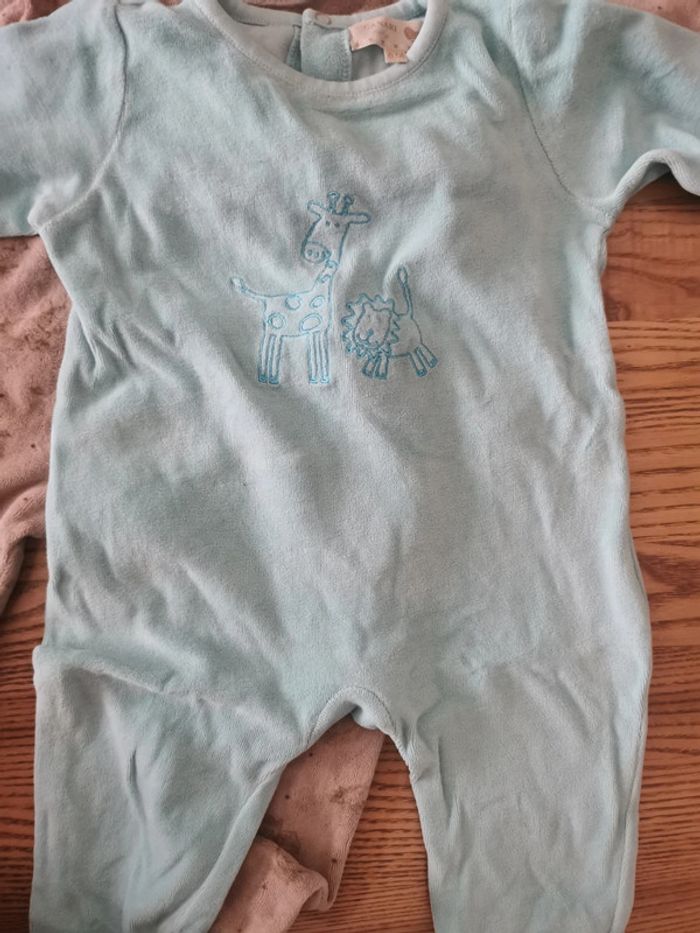 Lot de 4 pyjama 6 mois - photo numéro 4