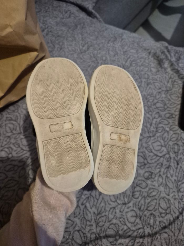 Chaussure de marche pointure 23 - photo numéro 4