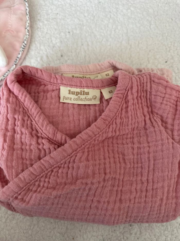 Lot de deux bodies roses 62 cm - photo numéro 5