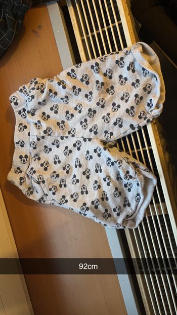 Short bébé garçon