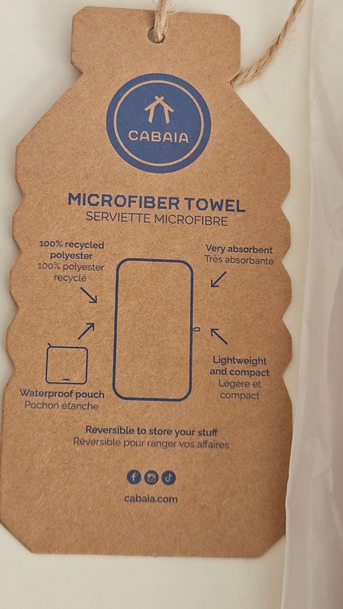 Serviette micro fibres Cabaïa neuve - photo numéro 3