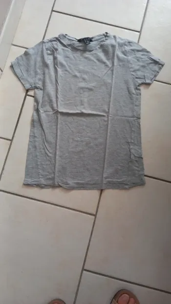 Tee shirt gris new look taille s tbe
