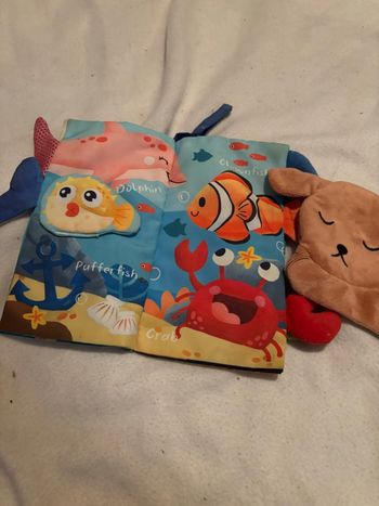 Livre sensoriel bébé