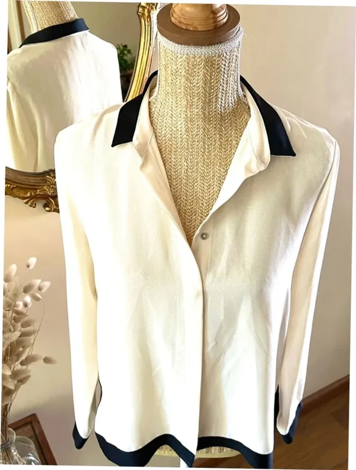 Sublime chemise blouse chic neuve Zara blanc écru et passementerie bordure noir - photo numéro 7