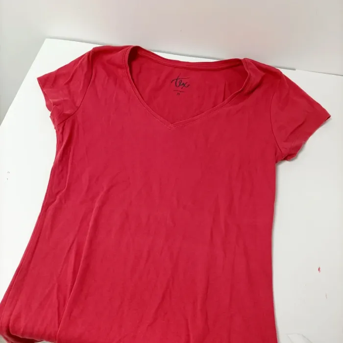 11 hauts femme multi tailles t-shirts débardeurs et tops variés LOT036 - photo numéro 6