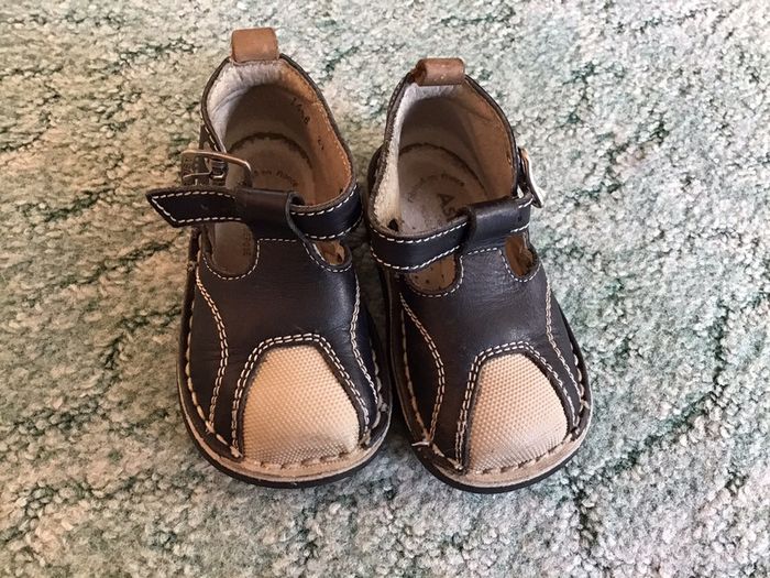 Chaussures semi ouvertes