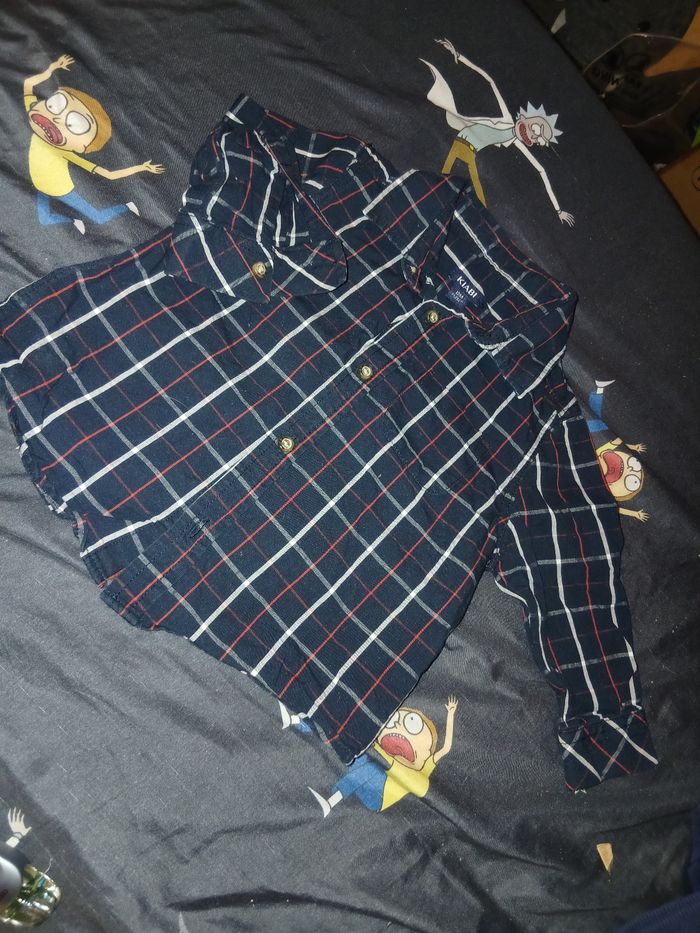Chemise a carreaux - photo numéro 2