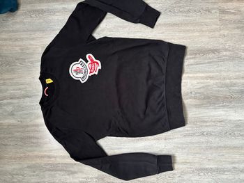 Pull Moncler noir collab 