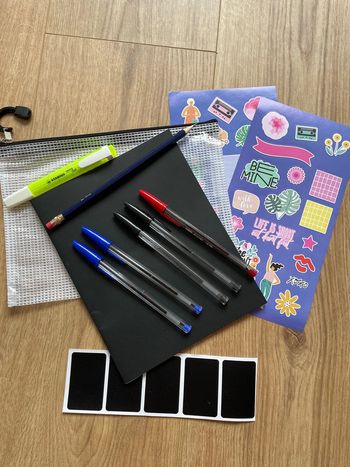 Kit rentrée black study