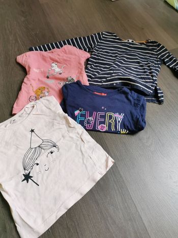 Lot de 4 t-shirts manches longues 3 ans