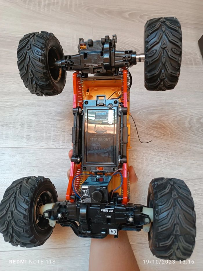 4*4 télécommandée - photo numéro 5