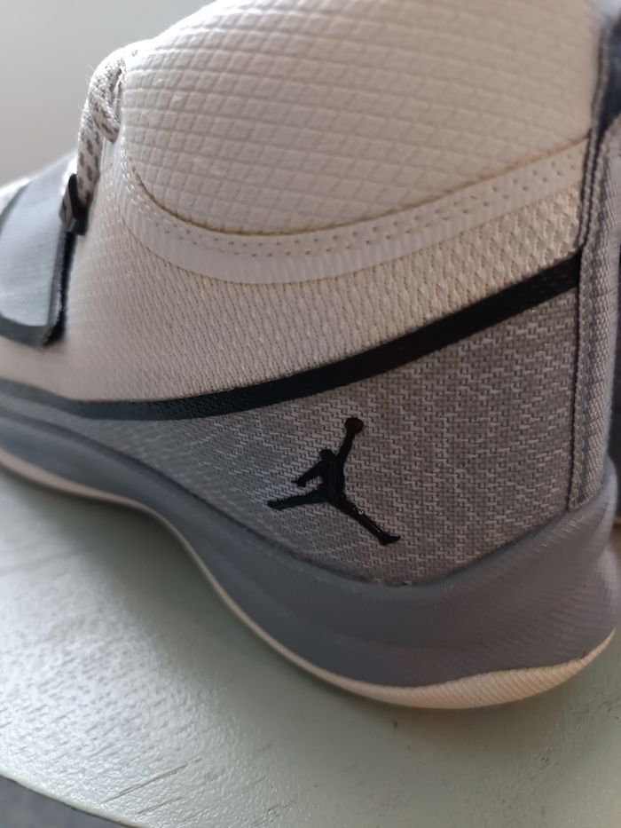 Nike Air Jordan Super.Fly 5 po contrast black griffin Taille 41 - photo numéro 5