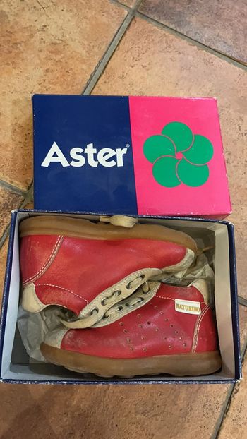 Chaussures nouveau nées aster 22