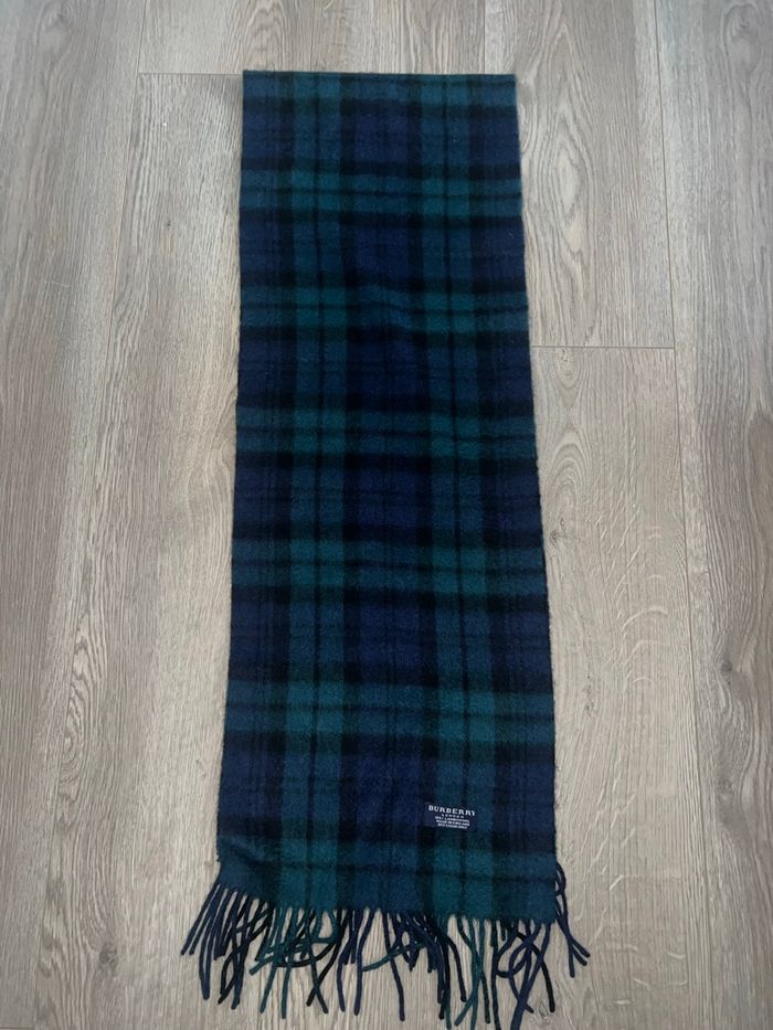 Écharpe à carreaux Burberry bleu marine/vert moderne - photo numéro 3