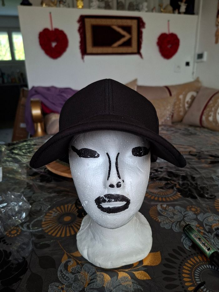 Casquette noir neuve homme prix 1 euro 50