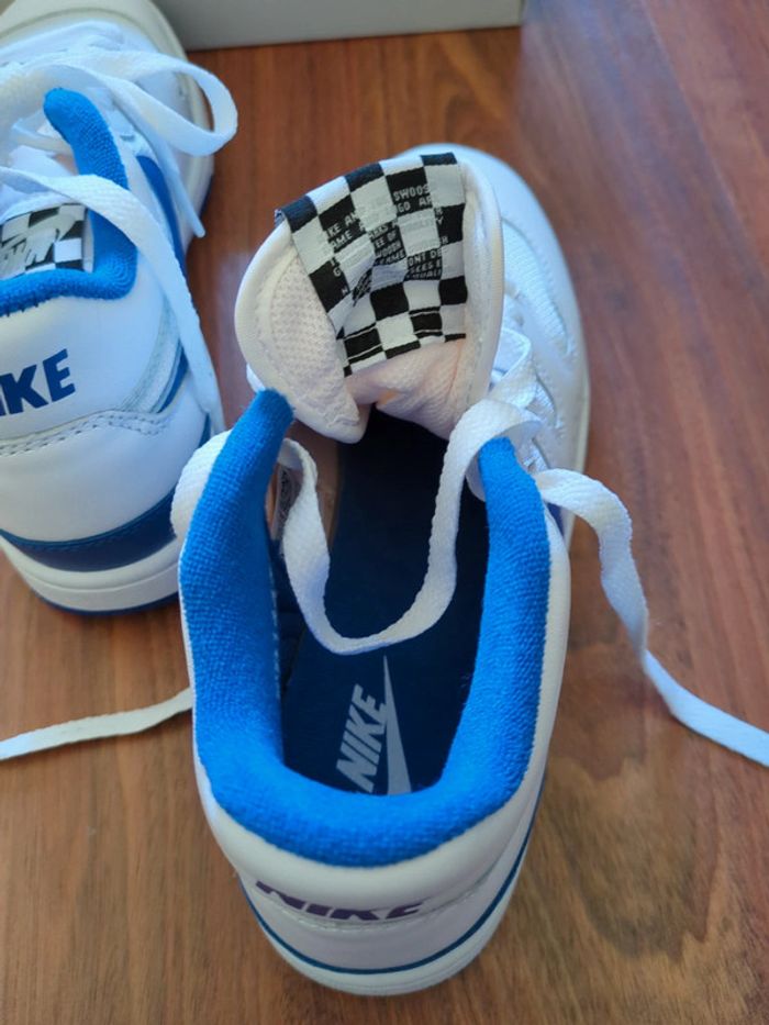 Basket Nike neuve - photo numéro 5