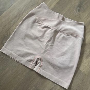 Short de sport push up gainant Vertvie- Taille L - Neuf