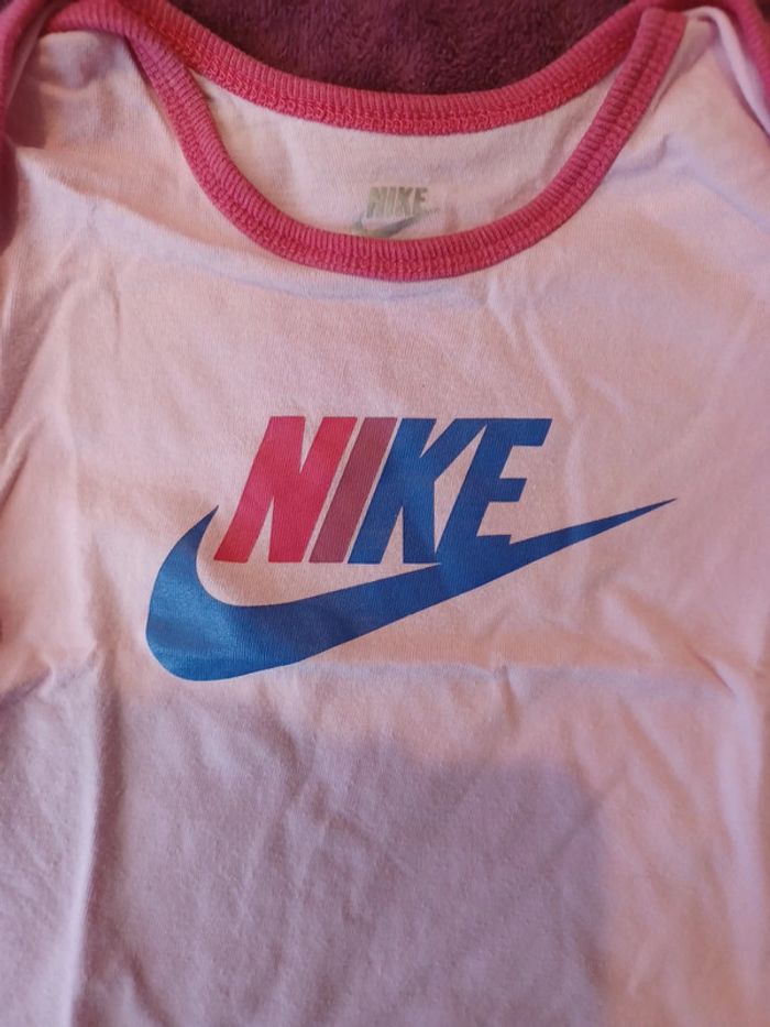 Tee shirt nike 12 mois - photo numéro 2