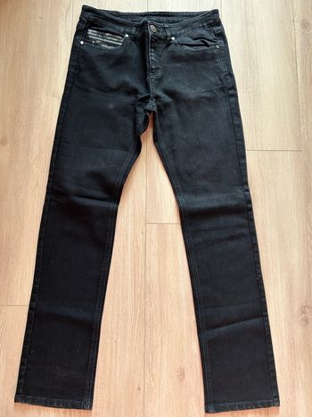 Pantalon noir coupe droite