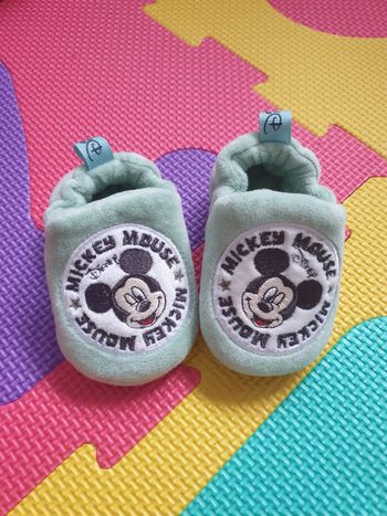Chausson bébé Mickey