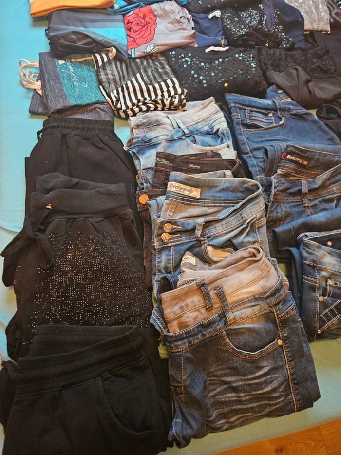 Gros lot vêtements femmes - photo numéro 2