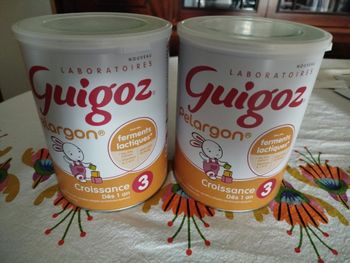 Lot de 2 boîte lait bébé guigoz neufs