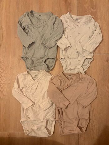 Lot de 4 body manches longues 