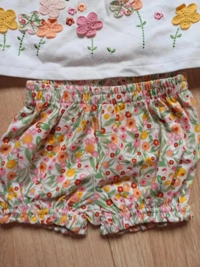 Ensemble short tee-shirt - photo numéro 2