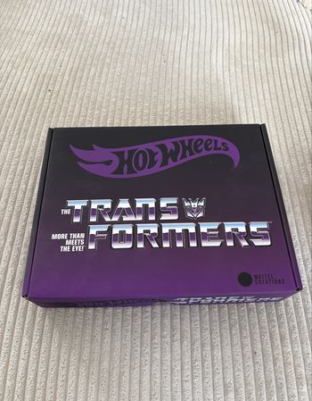 Hot Wheels Transformers Nemesis Prime Mattel
