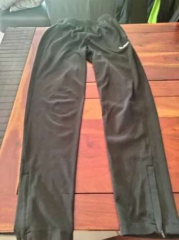 Bas de jogging uni noir en 14 ans joma
