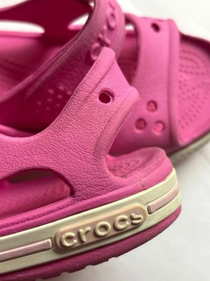 Sandales crocs taille 25 - photo numéro 11