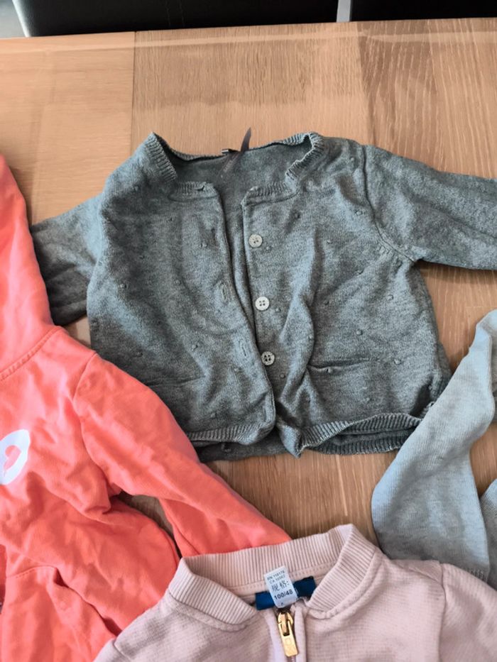 Lot gilets 3 ans - photo numéro 3