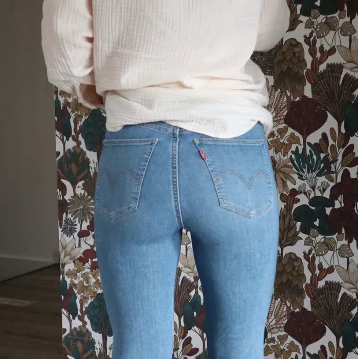 Jean levi’s high super skinny 28 bleu