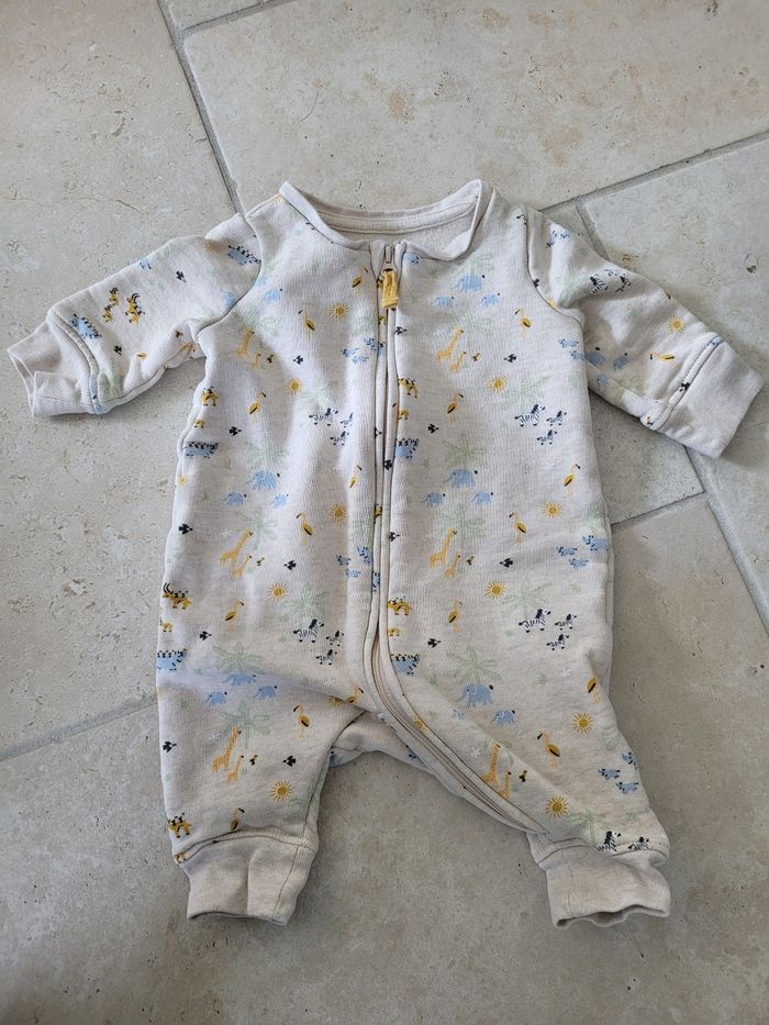 Lot 4 pyjamas - photo numéro 2