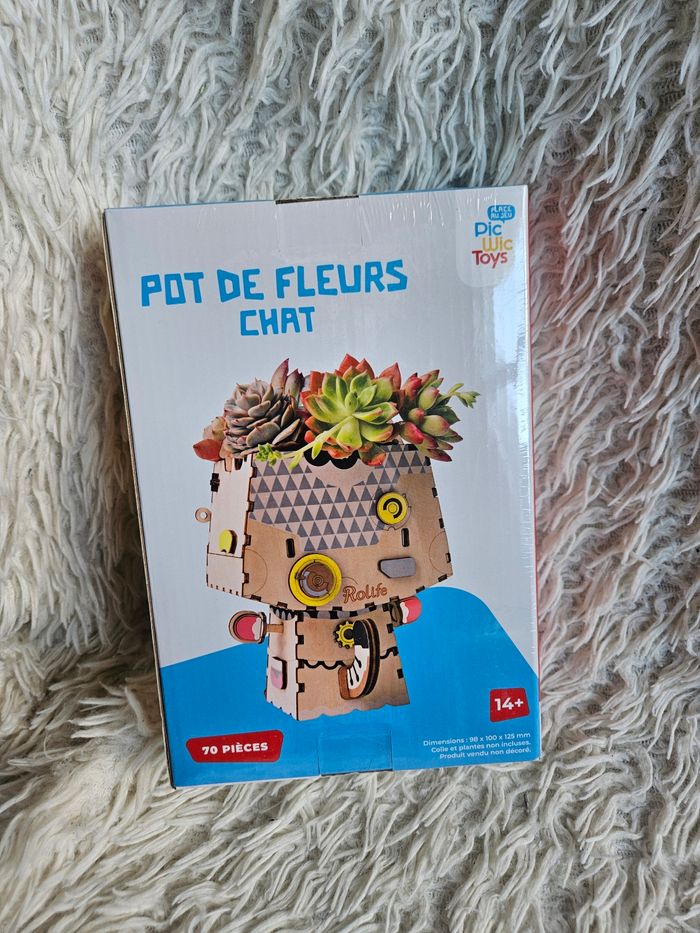 Activité manuelle - loisirs créatifs - créer ton pot de fleur en bois chat Neuf - photo numéro 2