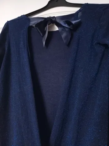 Pull pailleté taille M