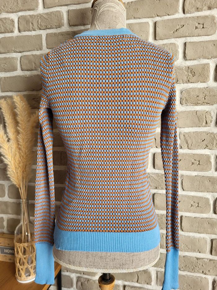 Petit pull Zara en mailles gaufrées bleu clair et camel - photo numéro 12