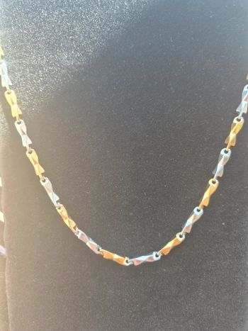 Collier original pour homme en acier