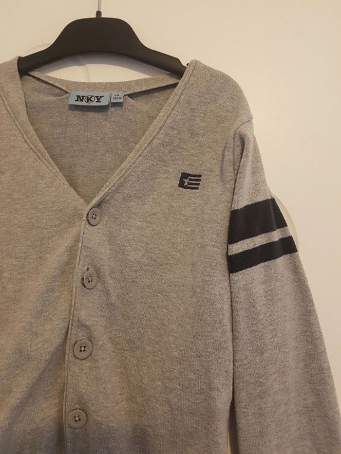 Gilet gris et marine