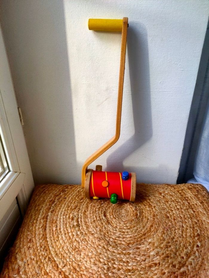 Rouleau a pousser Ikea Vintage - photo numéro 3