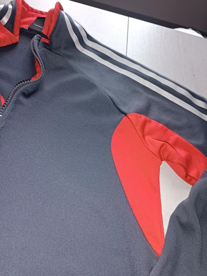 Haut adidas taille 162 cms - photo numéro 3
